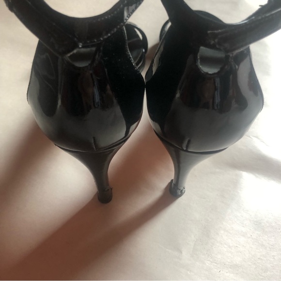 ❤️Stuart Weitzman Black Sandals Heels Patent Leather size 5 M - Picture 7 of 10